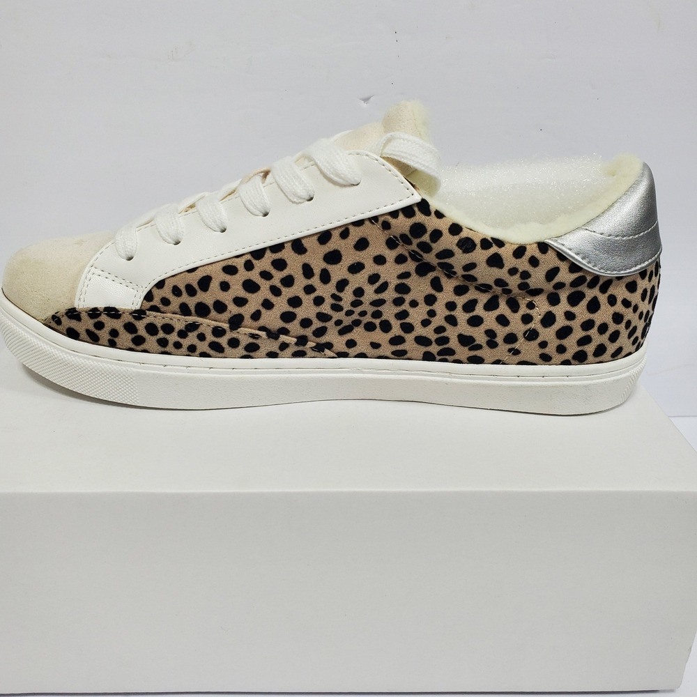 Party Low Top Sneakers Women 9 Leopard Print  Star Patch Faux Fur Lined